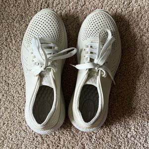 Crocs Tennis Shoes